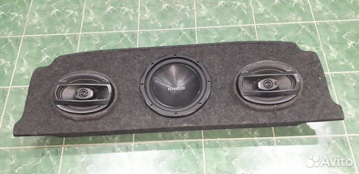 Акустическая полка на ниву 2121 и её модификации