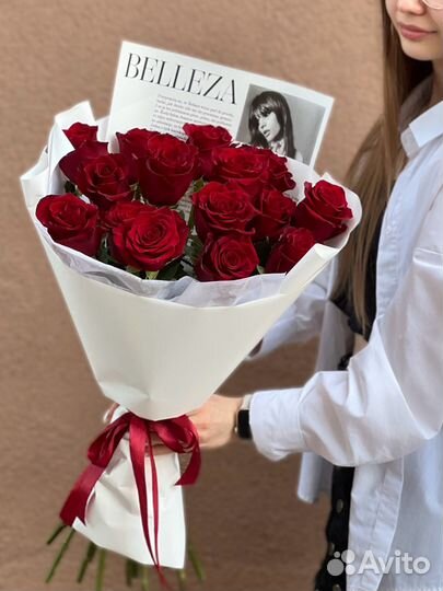 Красные розы голландия 15