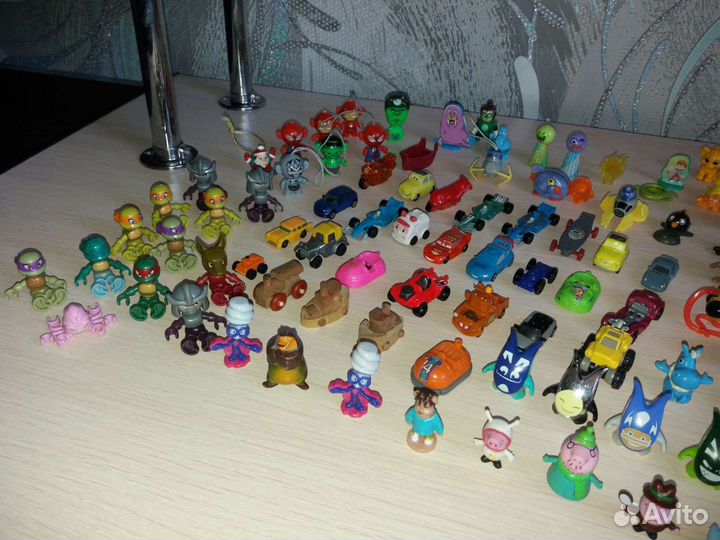 Фигурки киндер