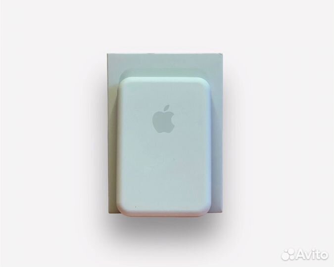 Повербанк MagSafe 5000 mAh