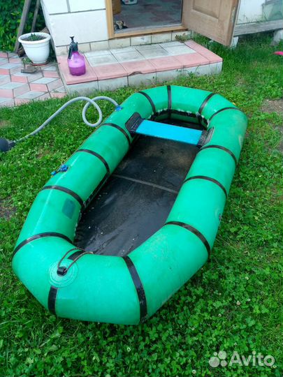 Надувная лодка