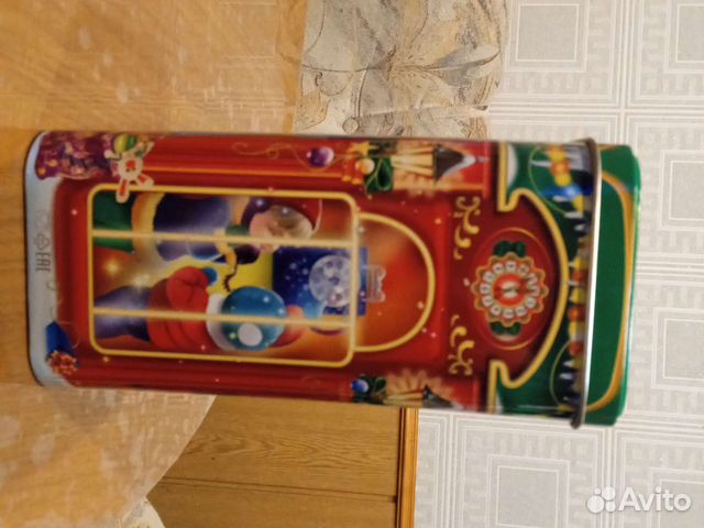 Коробка подарочная новогодняя