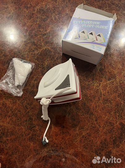 Стеклоочиститель магнитный