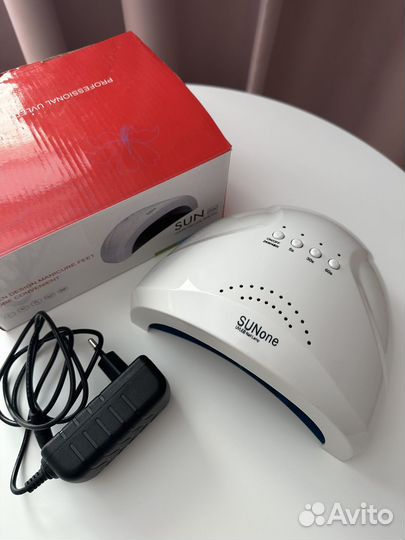 Лампа для маникюра новая