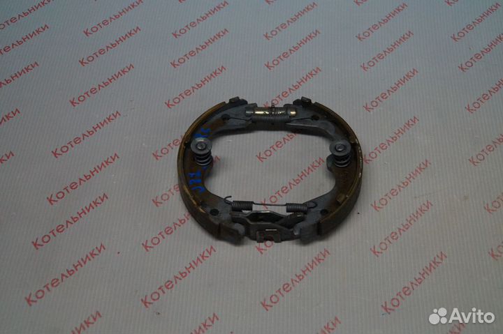 Nissan 44060-8J00K Механизм ручника (комплект) L