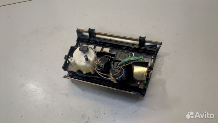 Переключатель отопителя Mercedes 124 E, 1993