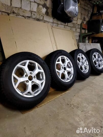 Hankook Winter I'Pike RS2 W429 195/65 R15 91T