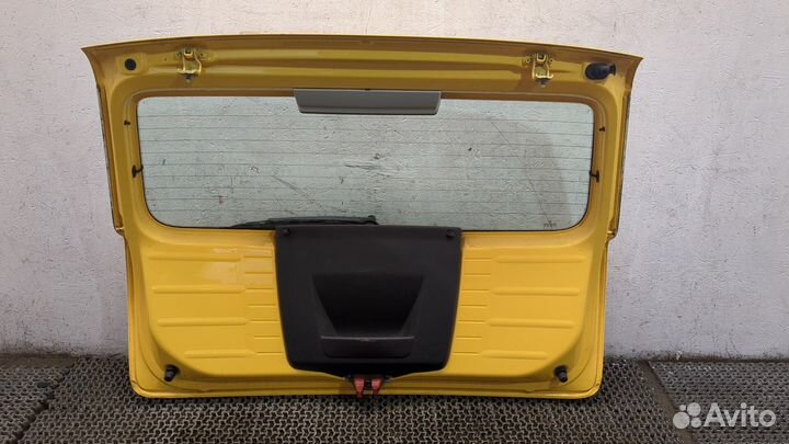 Крышка багажника Volkswagen Fox