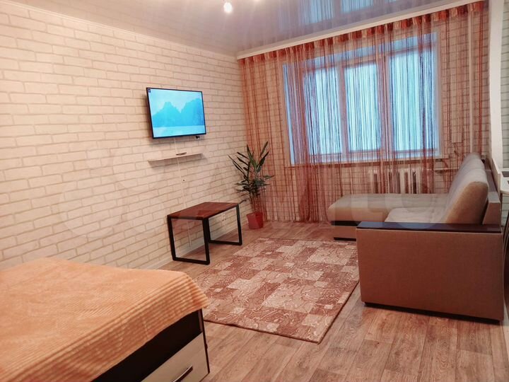 Квартира-студия, 33,5 м², 1/4 эт.