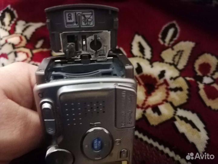 Компактный фотоаппарат Samsung