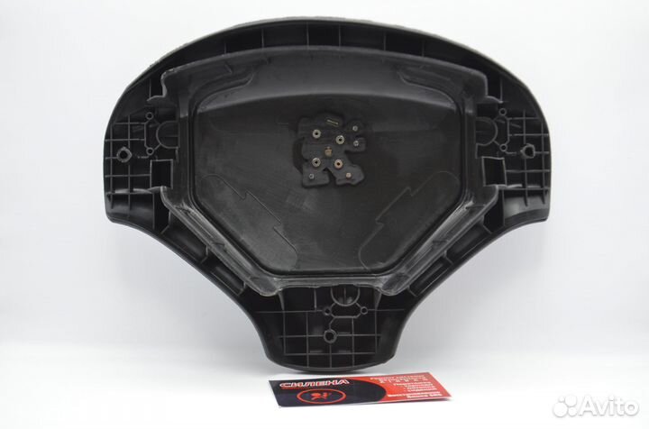 Рулевая накладка Peugeot