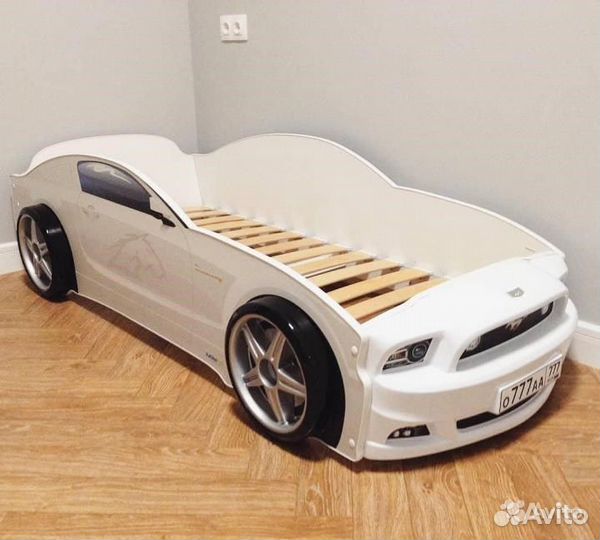 Кровать машина Мустанг plus новая