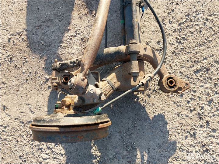 Балка подвески задняя Peugeot 206 седан KFW 2007