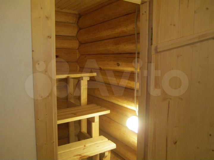 Дом 40 м² на участке 3 га