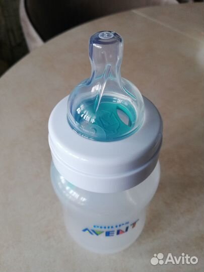 Бутылочка avent 260 мл, 1 мес+ (новая)