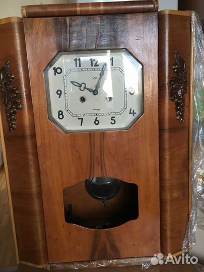 Часы настенные с боем Янтарь