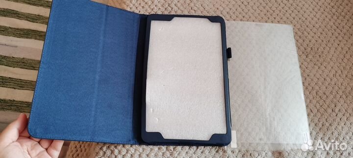 Чехол для планшета самсунг Т580/585