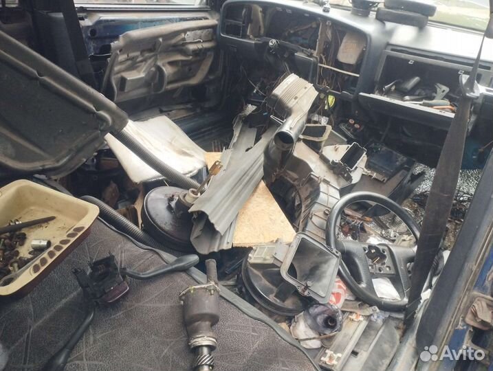 Насос вакуумный VW Passat B3 B4