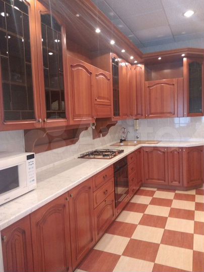 4-к. квартира, 160 м², 5/6 эт.