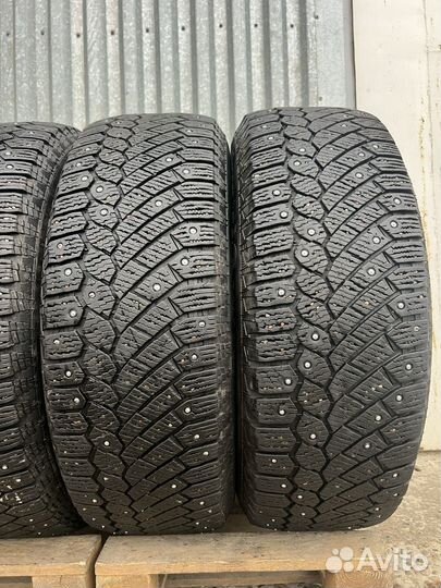 Continental Conti4x4IceContact 225/65 R17 102T