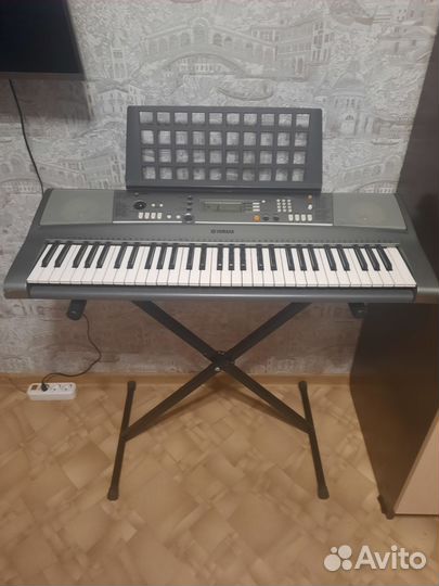 Синтезатор yamaha psr 300