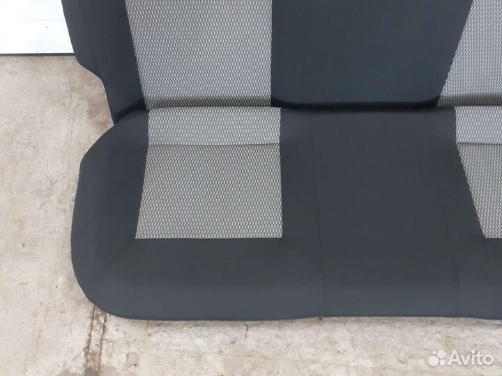 Задние сидения Volkswagen polo седан 5