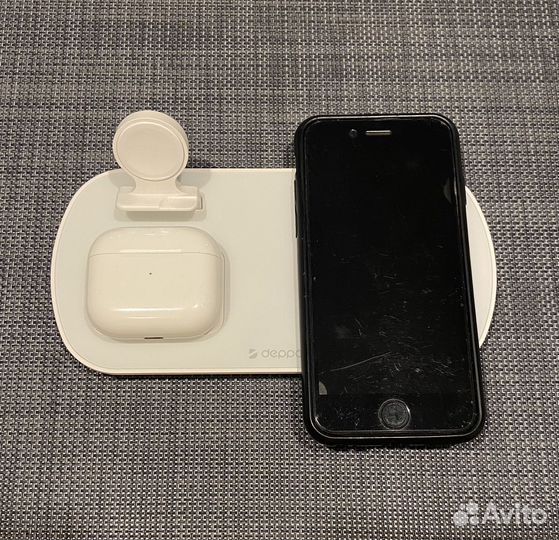 Зарядная станция Deppa 3-в-1 (для техники Apple)