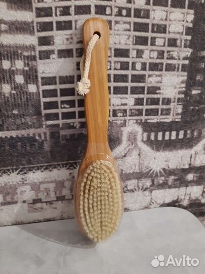 Щётка массажная, массажер, мочалка массажная