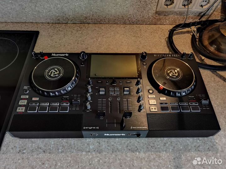 Numark mixstream PRO+