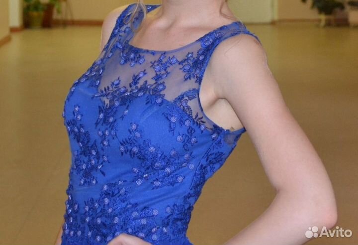 Платье на выпускной для юной красавицы