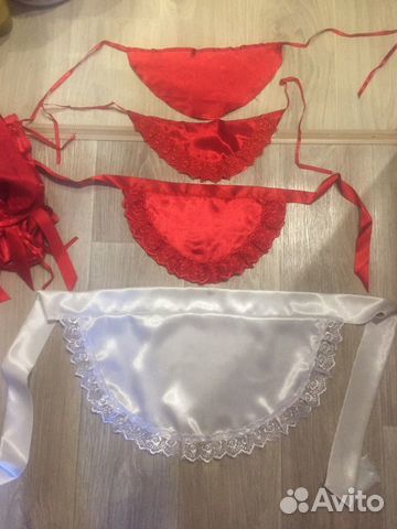 Фартук белый и красный