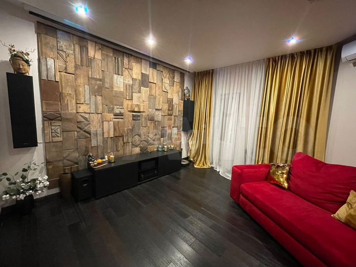 3-к. квартира, 117 м², 8/17 эт.