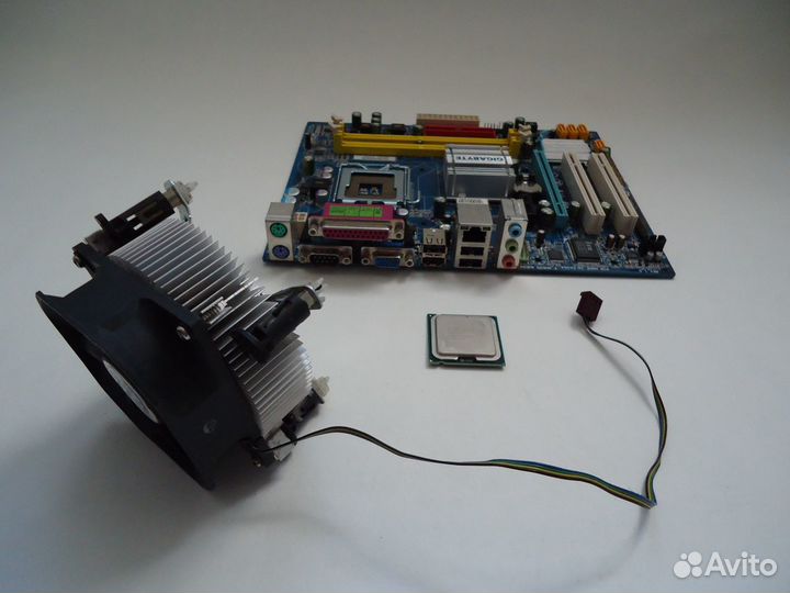 Gigabyte GA-946GMX-S2