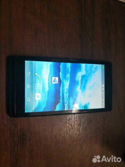 Sony Xperia L, 8 ГБ