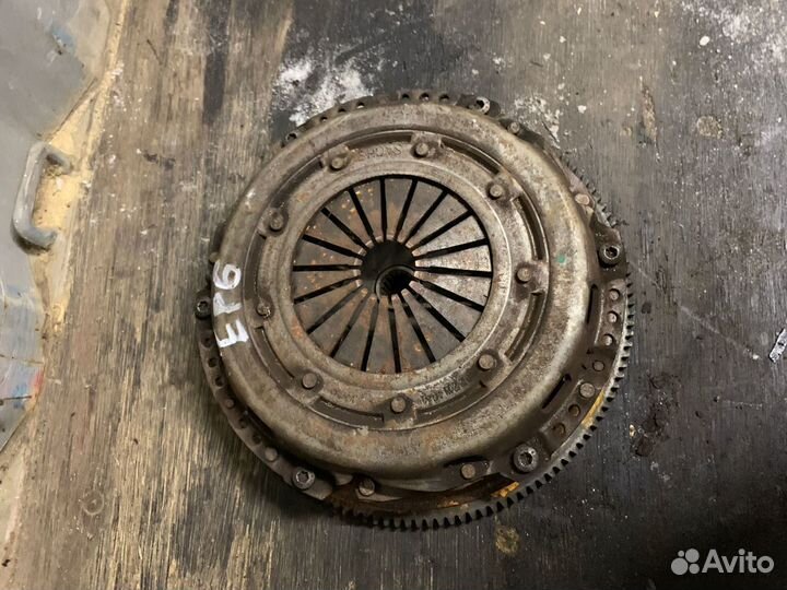 Комплект сцепления Citroen C4 Peugeot 308 EP6