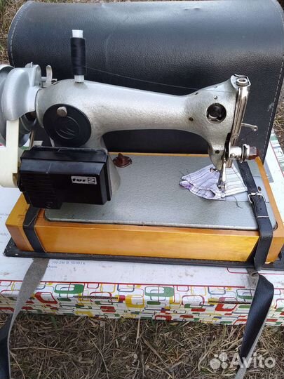 Швейная машинка