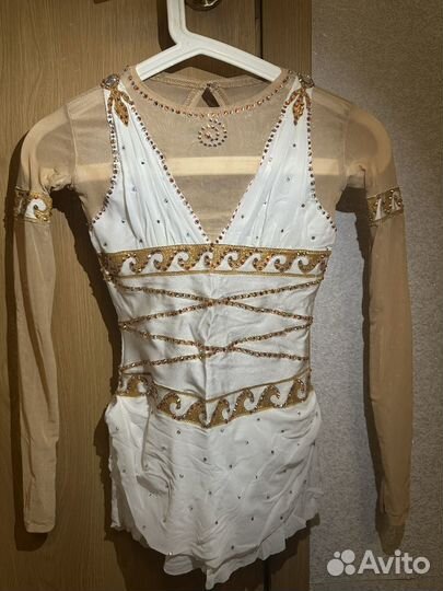 Платье для выступлений фигурное катание