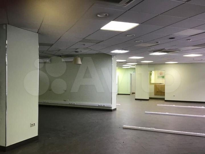 Универсальное помещение, 180 кв.м