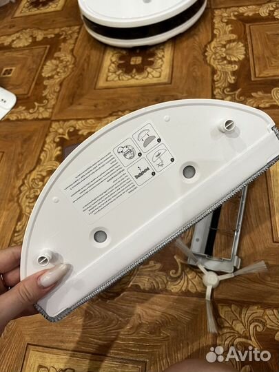 Робот пылесос