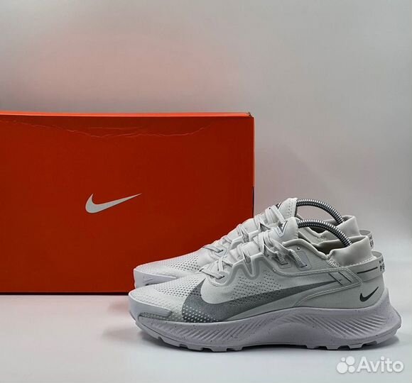 Современные Nike Pegasus Trail 2 White кроссовки