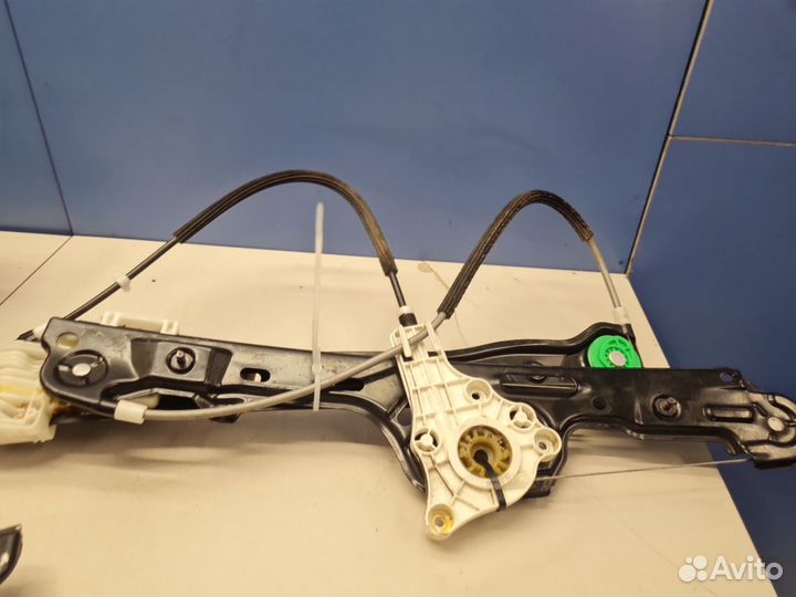 Стеклоподъемник передний правый BMW 1 E81 E87 2004