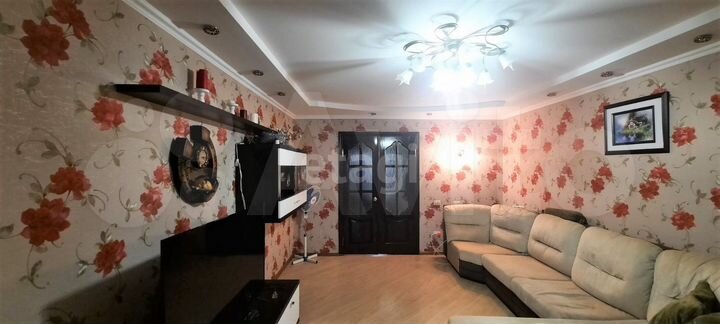 3-к. квартира, 82,2 м², 1/3 эт.