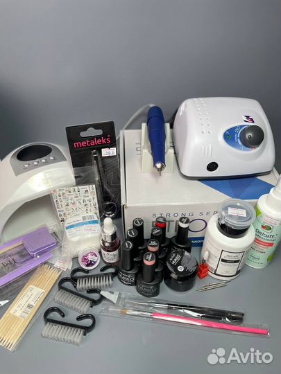 Набор для маникюра начинающего мастера, минимальны