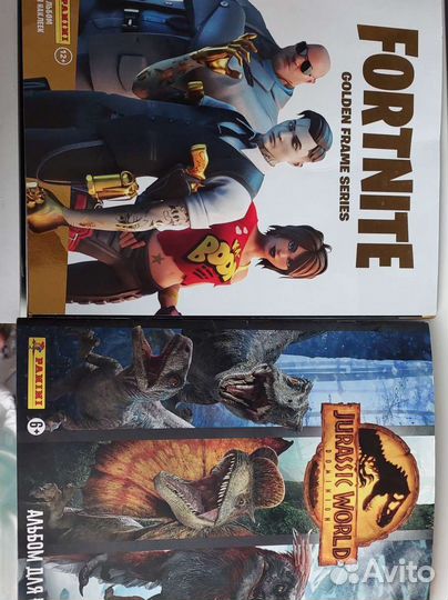 Наклейки panini fortnite / jurassic world