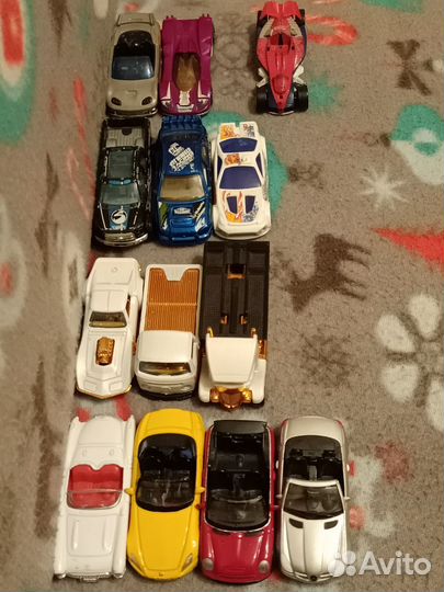 Машинки hot wheels