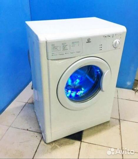 Индезит 5 кг в отличном состоянии