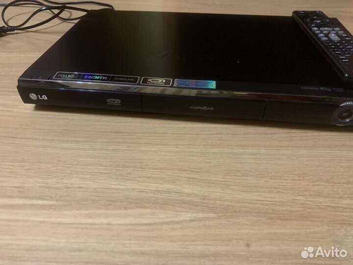 DVD плеер LG dks9500