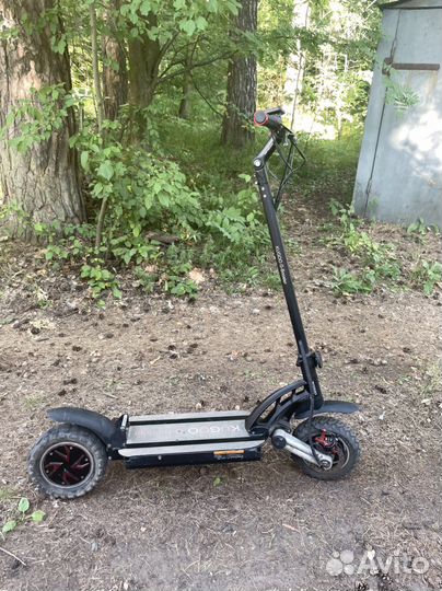 Электросамокат Kugoo G booster