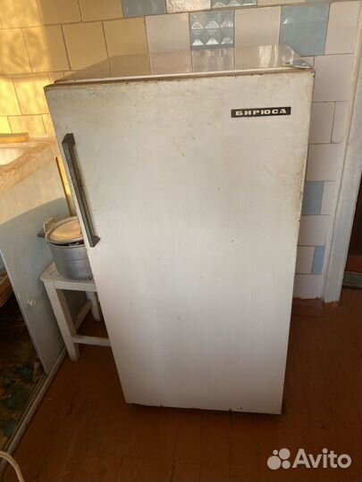Холодильник бирюса 2