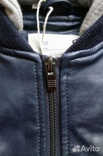 Стильная куртка-бомбер под кожу OVS на 4-5 лет